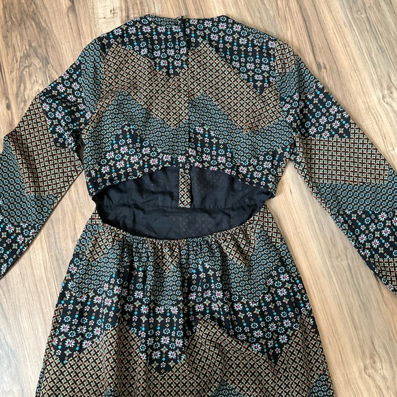 Le Kate maxi dress slit skirt cut out back size Large - Picture 9 of 12